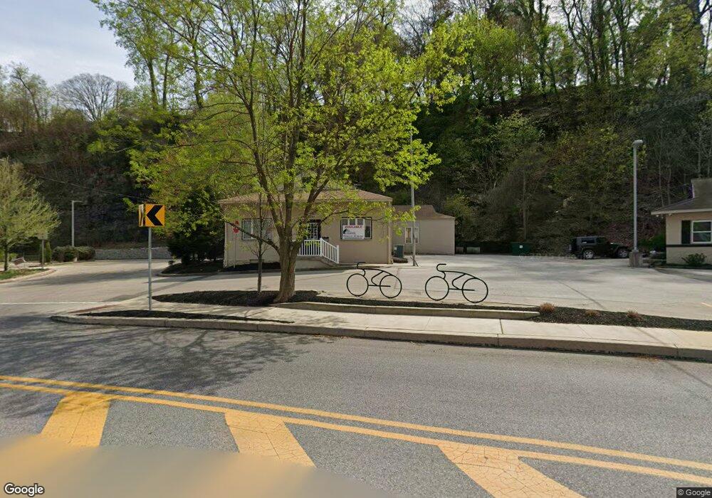 232 Rock Hill Rd, Bala Cynwyd, PA 19004 - photo 1