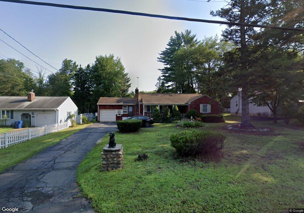 702 Bloomfield Ave, Windsor, CT 06095 - photo 1