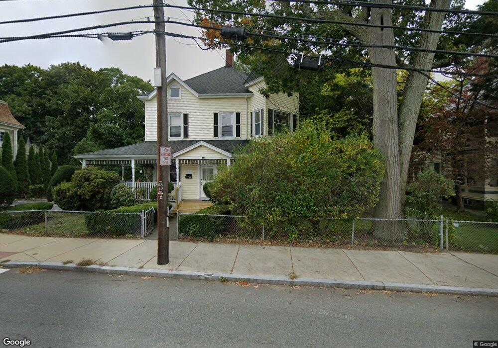 345 Crescent St unit 2, Waltham, MA 02453 - photo 1