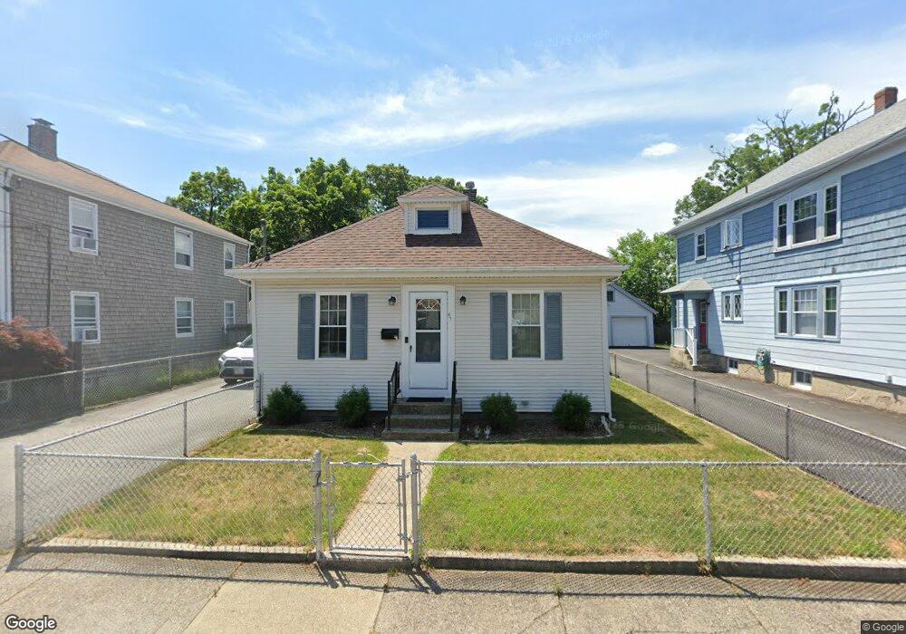 67 Bucklin St, Pawtucket, RI 02861 - photo 1