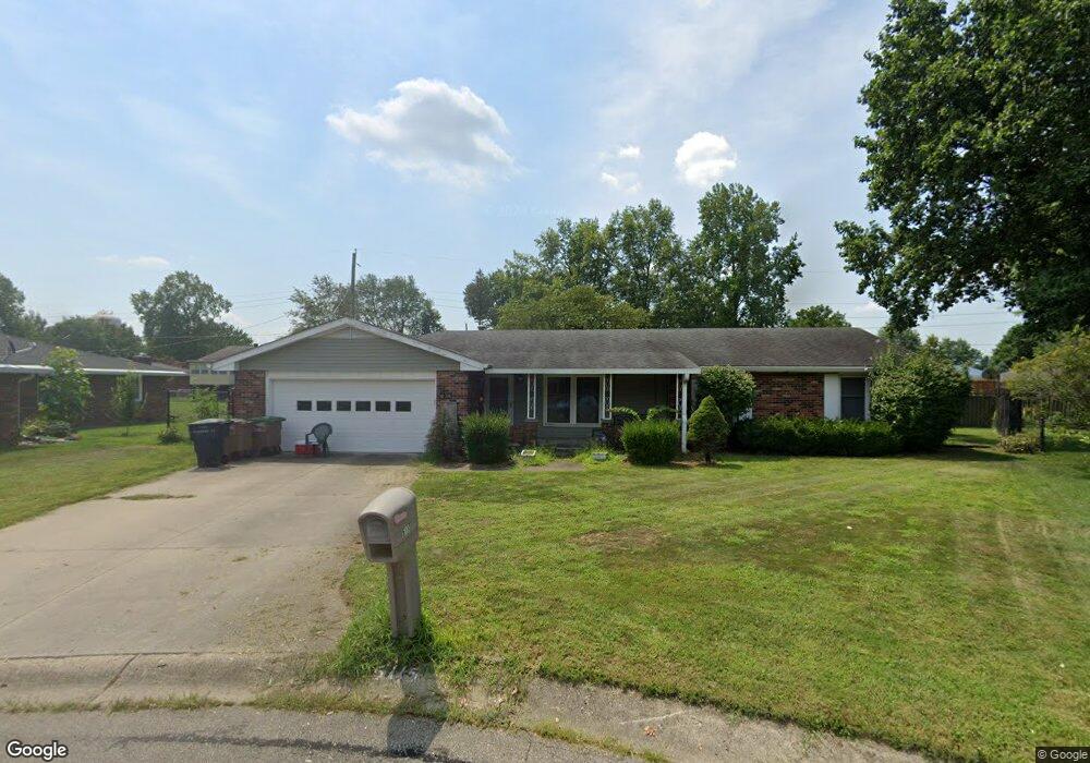 5115 Navajo Ct, Columbus, IN 47203 - photo 1