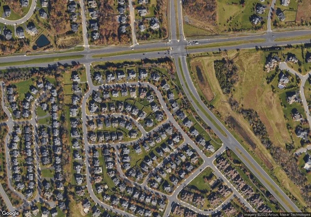 22764 Watson Heights Cir, Ashburn, VA 20148 - photo 1