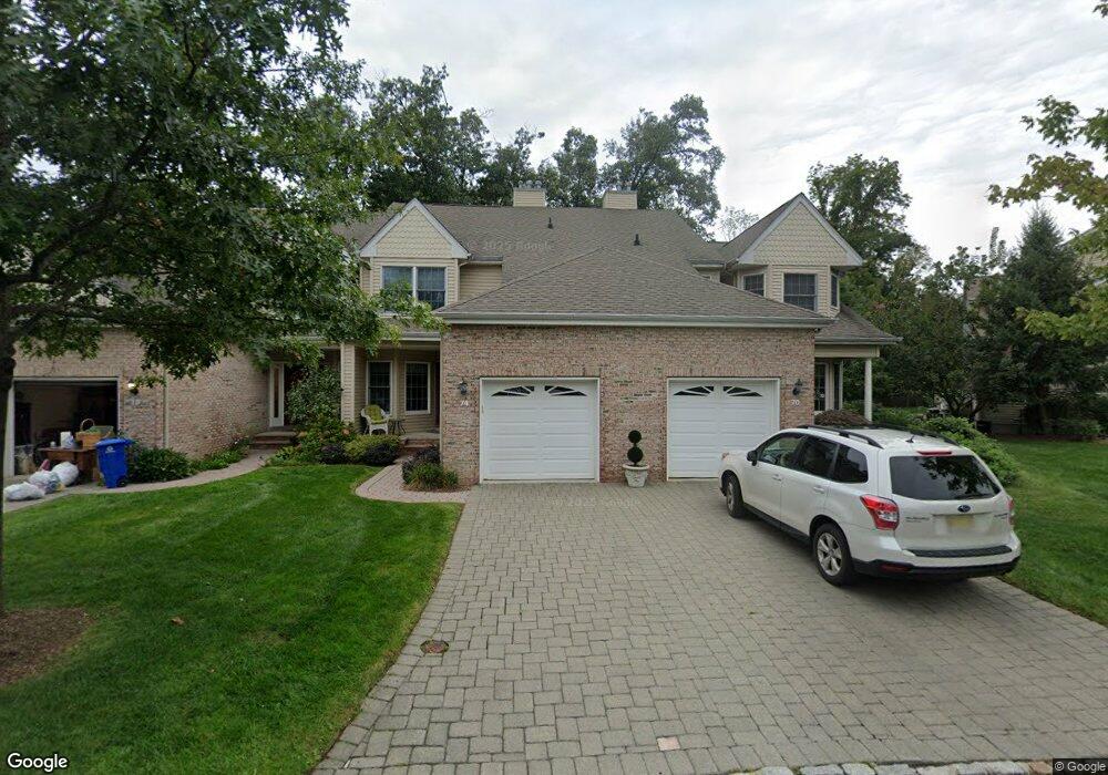 74 Carriage Ct, Allendale, NJ 07401 - photo 1