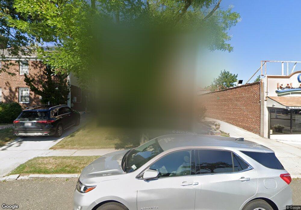 2912 172nd St, Flushing, NY 11358 - photo 1