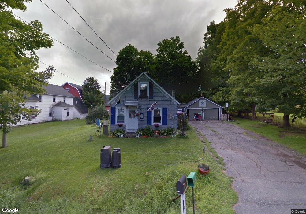 49 Maple St, Enfield, NH 03748 - photo 1