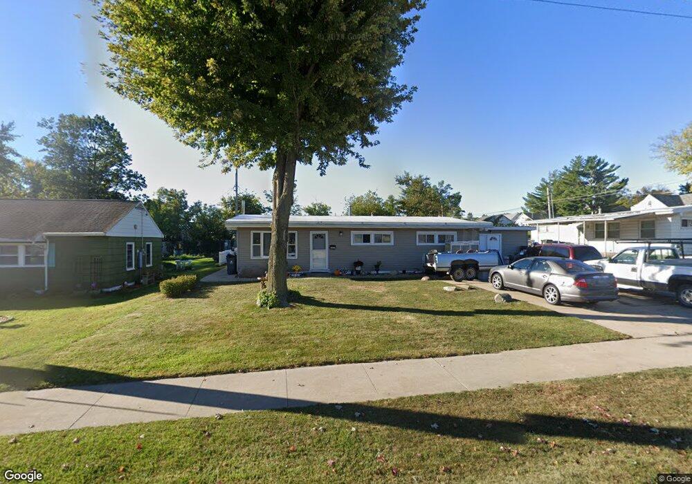 3627 Mount Vernon Rd SE, Cedar Rapids, IA 52403 - photo 1