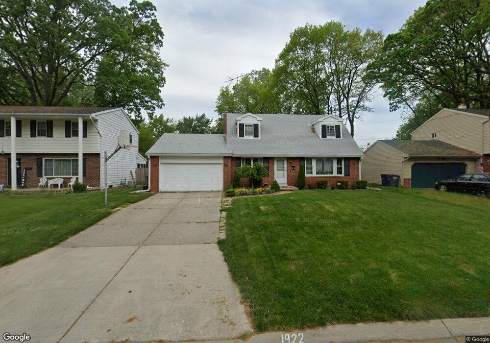 1922 Winchester Rd, Toledo, OH 43613 - photo 1