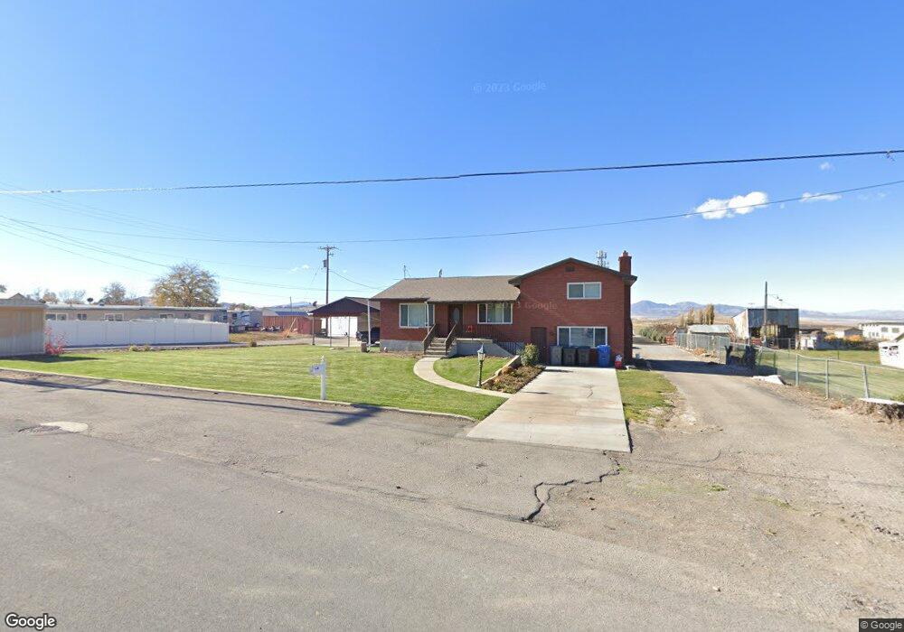 250 S 300 W, Santaquin, UT 84655 - photo 1