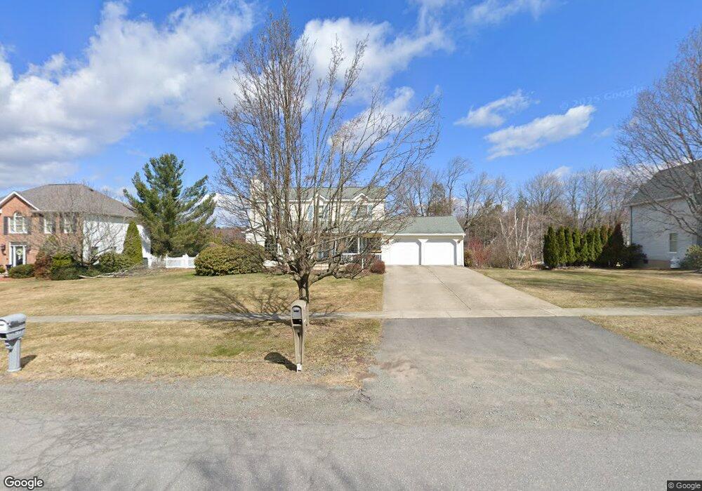 924 Greenfield Rd unit L77, Moscow, PA 18444 - photo 1