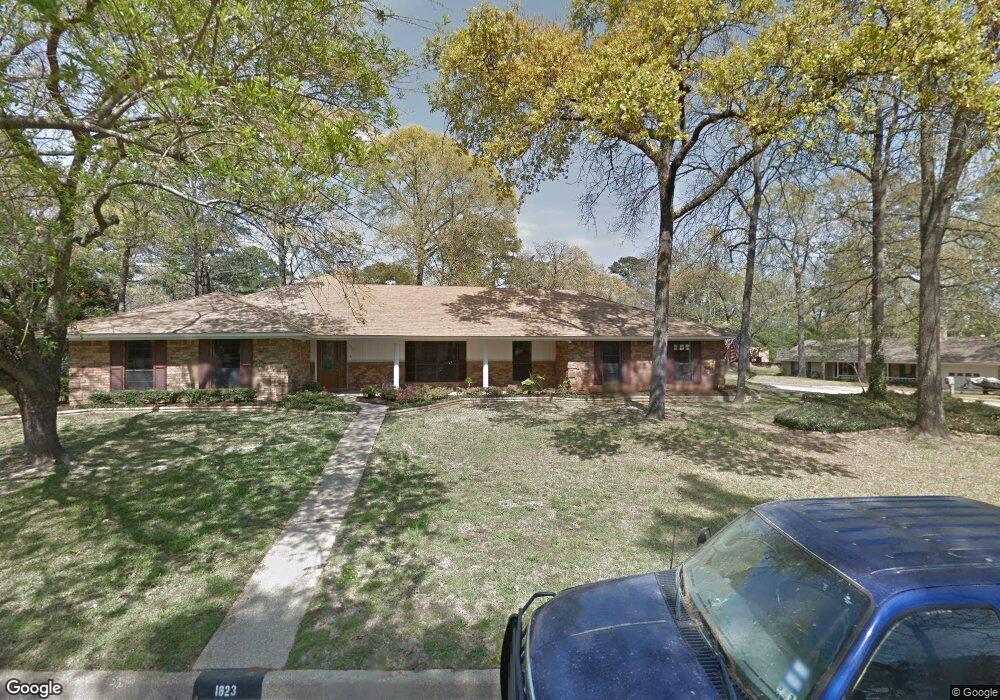 1823 Hollybrook Dr, Nacogdoches, TX 75965 - photo 1