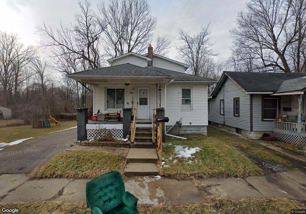 1229 Markham St, Flint, MI 48507 - photo 1