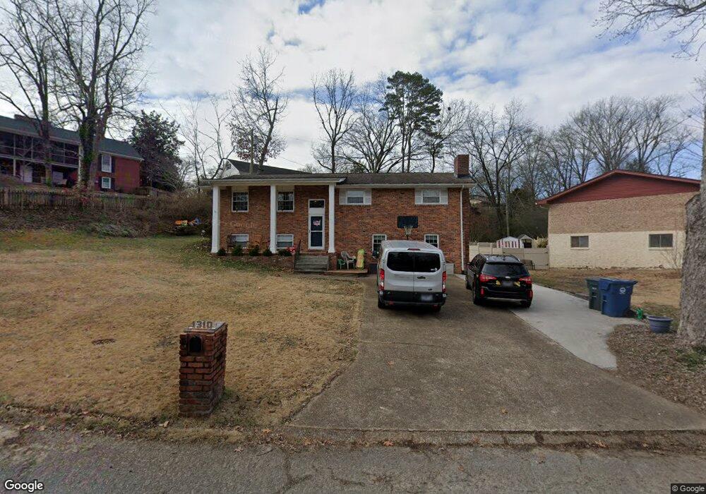 1310 Tabitha Dr unit 36, Hixson, TN 37343 - photo 1