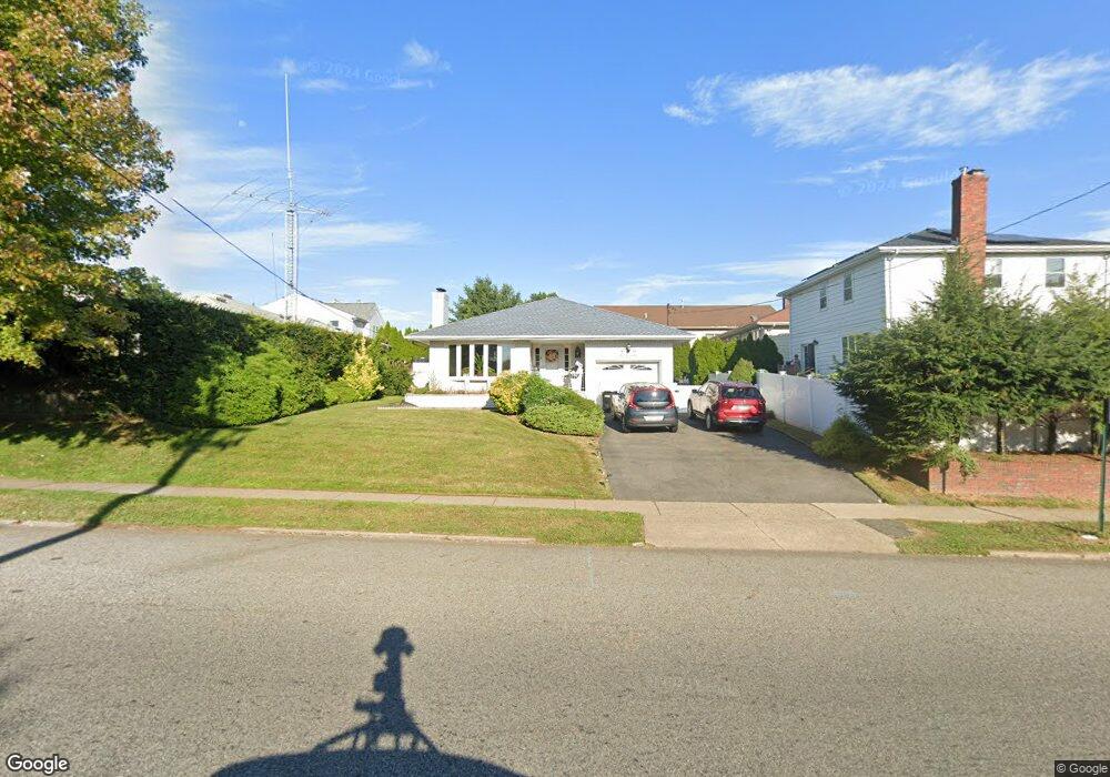 401 Boulevard, Hasbrouck Heights, NJ 07604 - photo 1