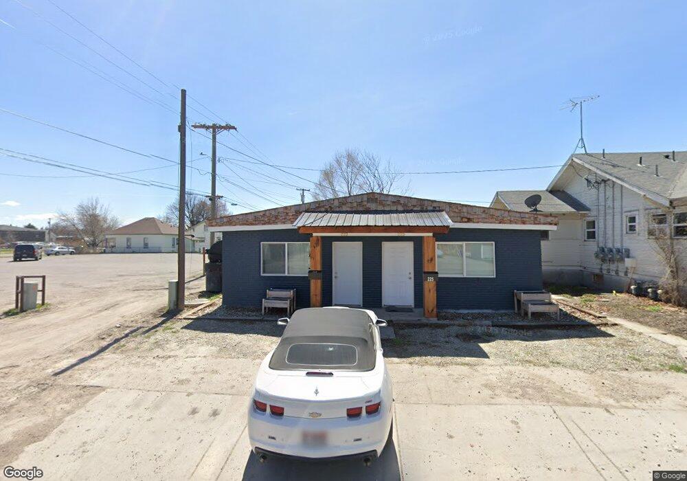 223 W 16th St, Burley, ID 83318 - photo 1