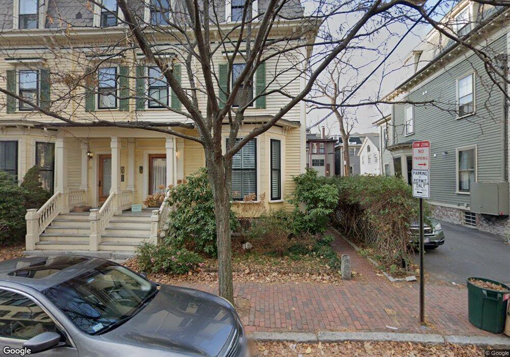 33 Bigelow St, Cambridge, MA 02139 - photo 1