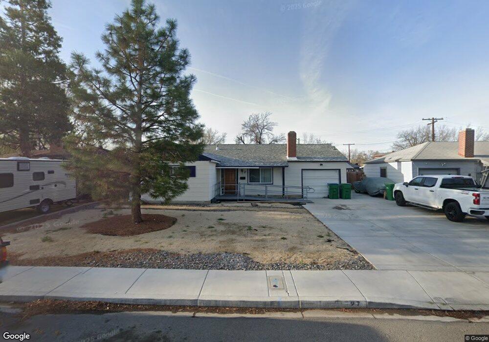 27 E M St, Sparks, NV 89431 - photo 1