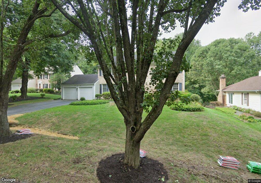 12408 Goldfinch Ct, Potomac, MD 20854 - photo 1