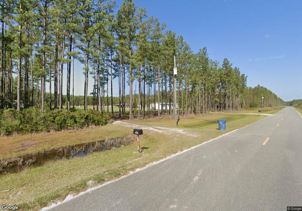 1215 N Clough Bay Rd, Waycross, GA 31503 - photo 1