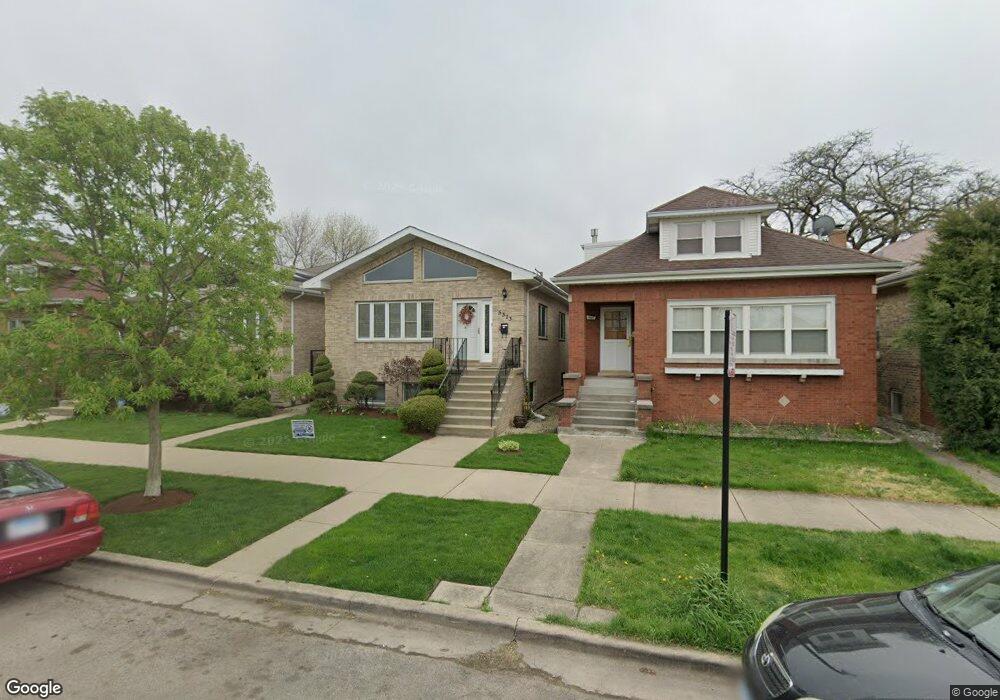 5313 W Nelson St, Chicago, IL 60641 - photo 1