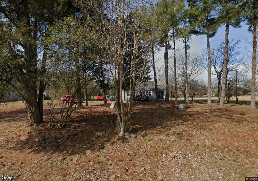 6736 Coltrane Mill Rd, Greensboro, NC 27406 - photo 1