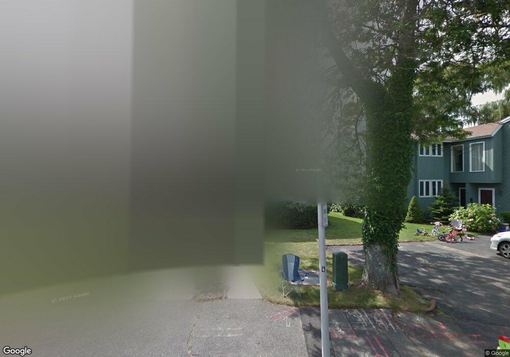 11 Sutton Place, Swampscott, MA 01907 - photo 1