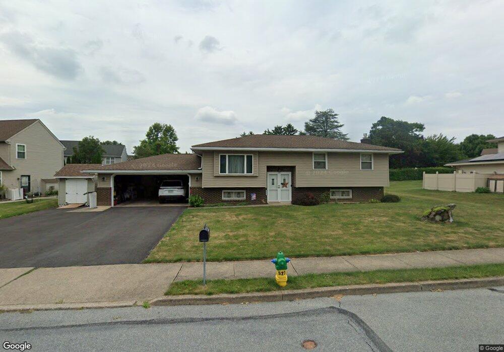 4521 3rd St, Whitehall, PA 18052 - photo 1