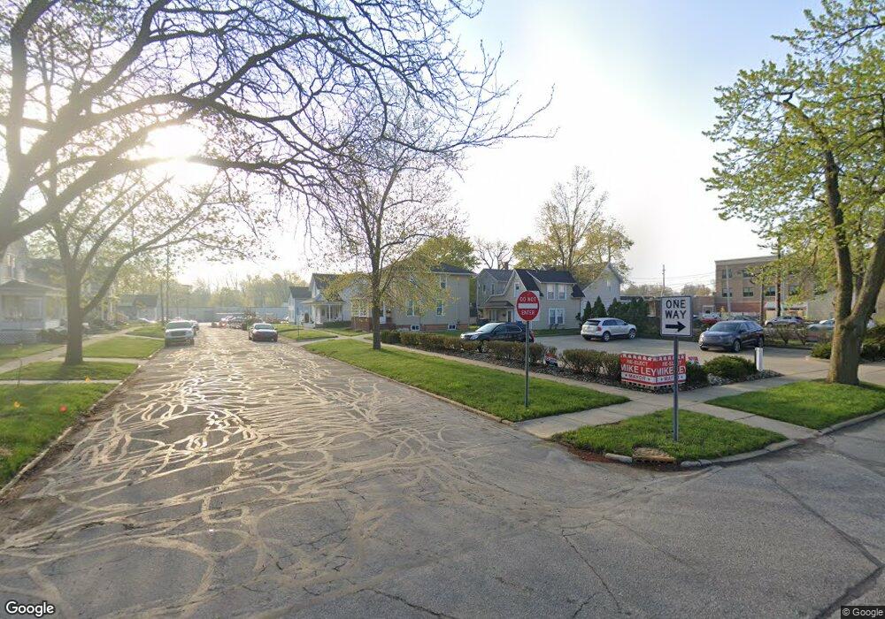 211 E 5th St, Auburn, IN 46706 - photo 1