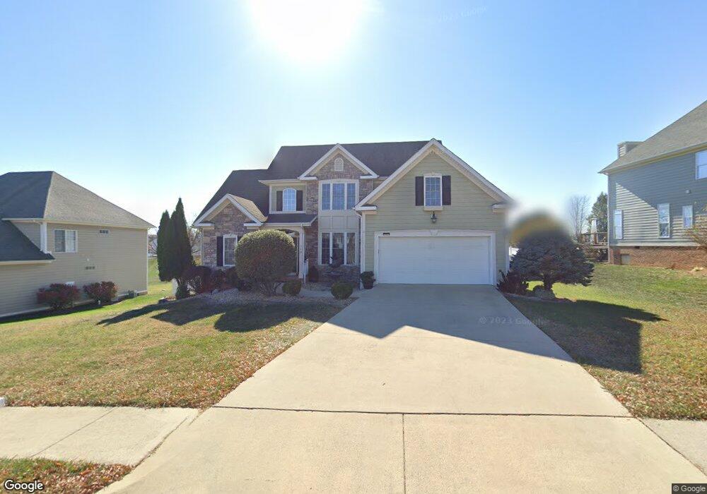 118 Windsor Dr, Fishersville, VA 22939 - photo 1