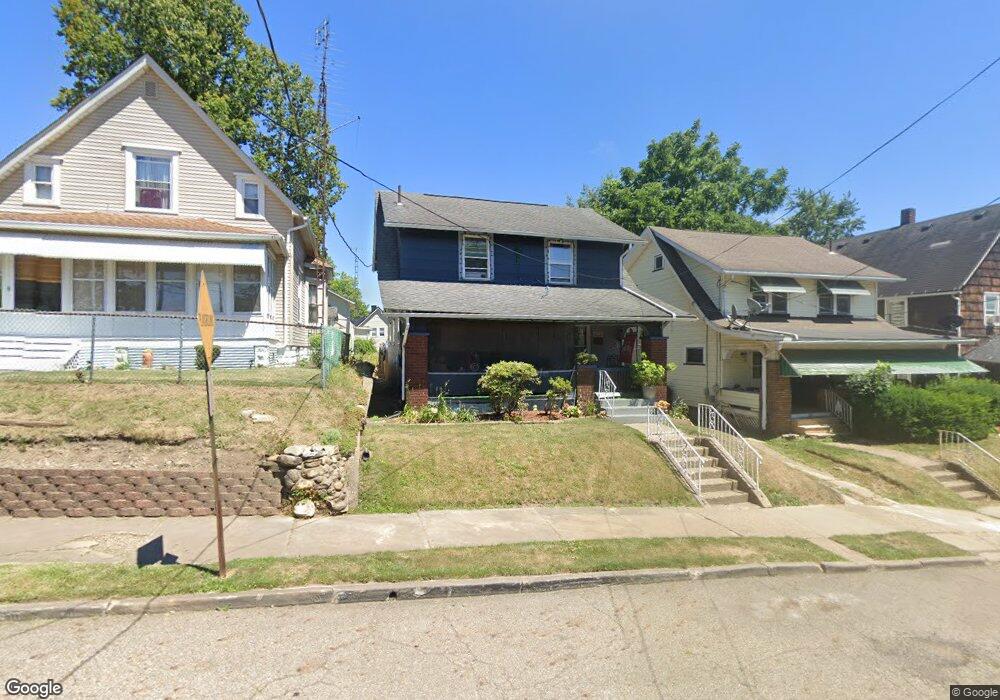 1462 Rowland Ave NE, Canton, OH 44705 - photo 1