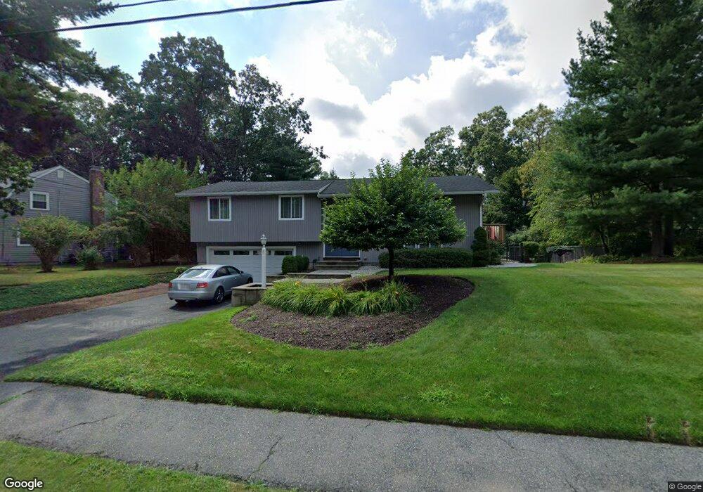 7 Overlook Dr E, Framingham, MA 01701 - photo 1