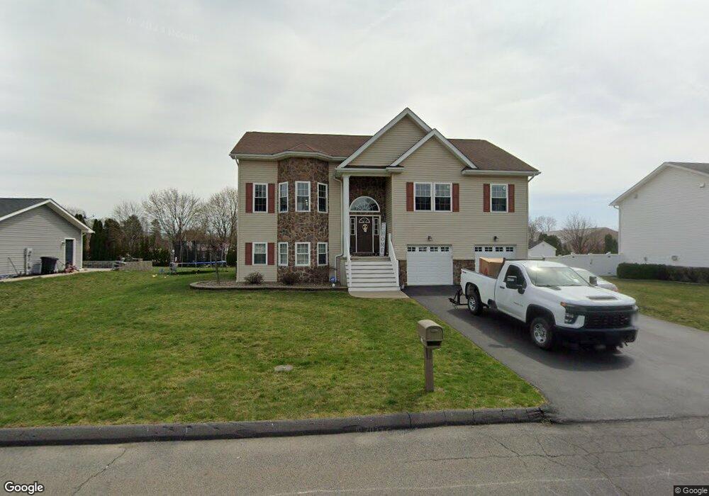 1009 Chestnut St, Exeter, PA 18643 - photo 1