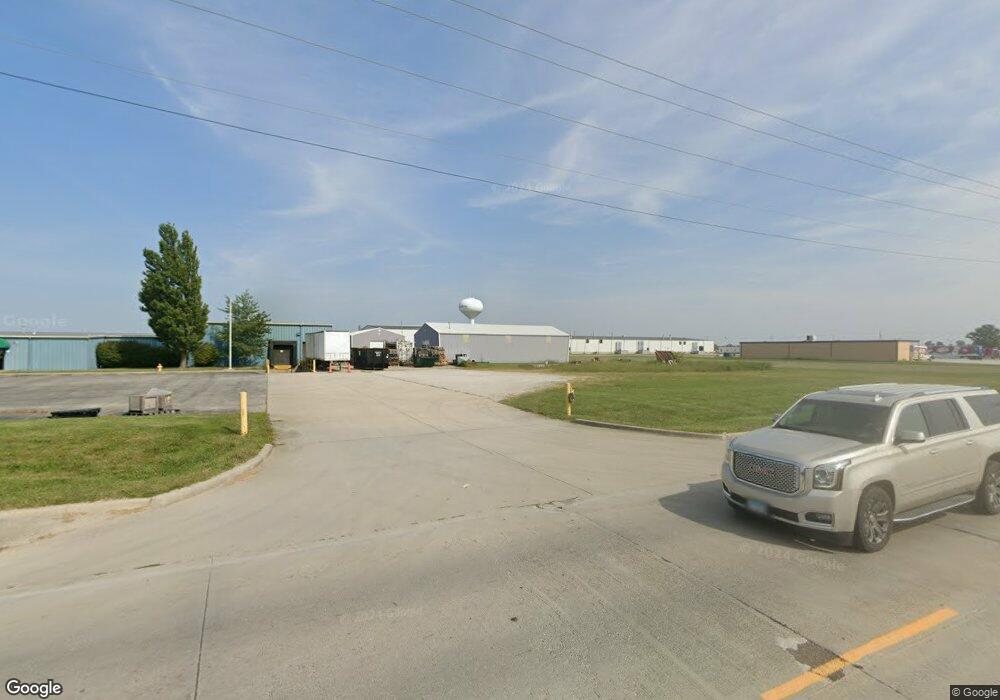 2700 S Raney St, Effingham, IL 62401 - photo 1