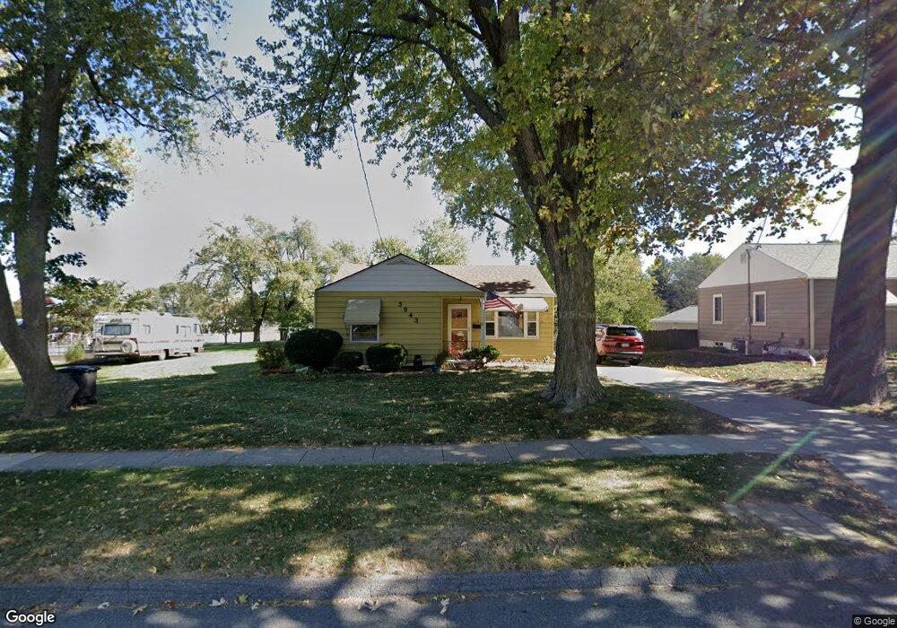 3943 50th St, Des Moines, IA 50310 - photo 1