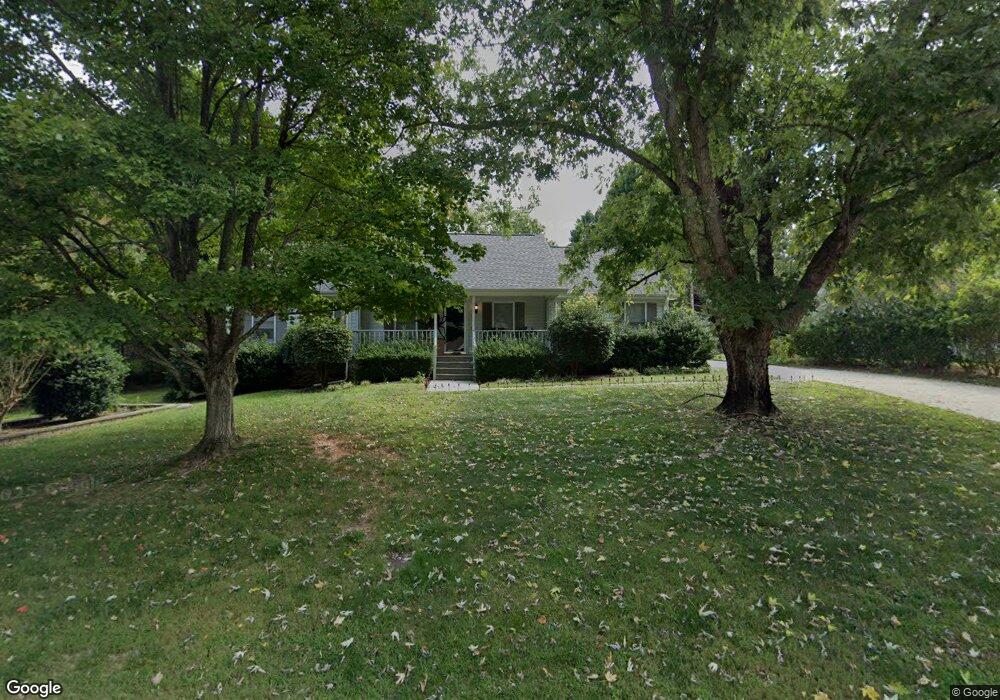 4745 Brandon Acres Ln, Buford, GA 30519 - photo 1