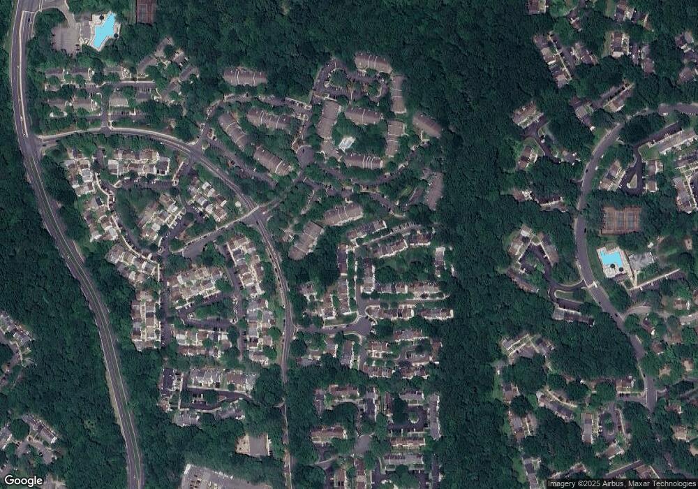 12274 Wye Oak Commons Cir, Burke, VA 22015 - photo 1