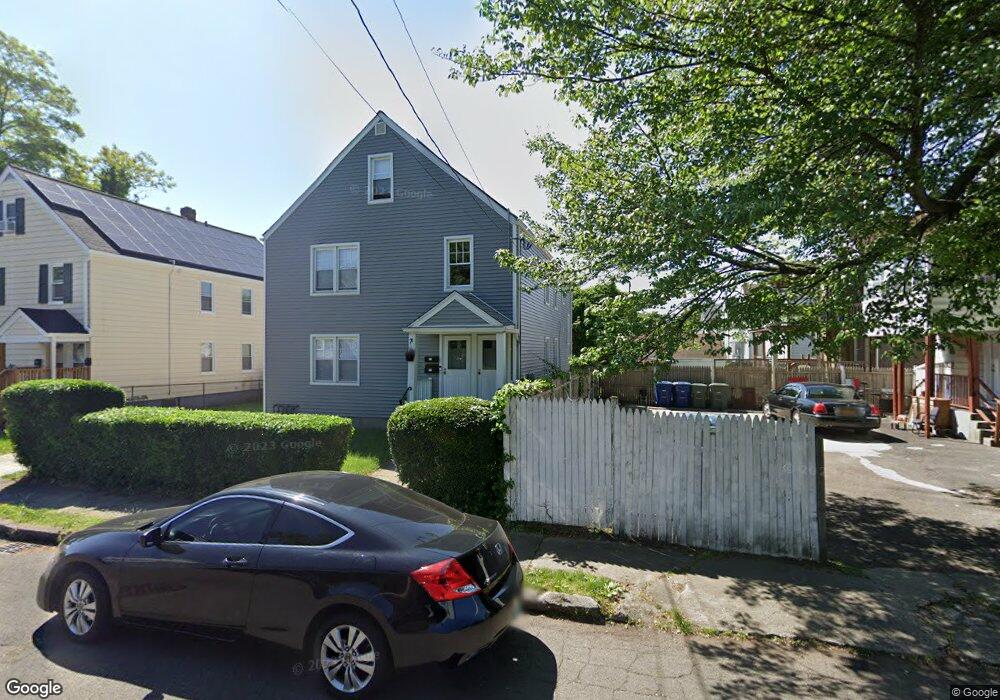 26 Alex St unit 3, Bridgeport, CT 06607 - photo 1