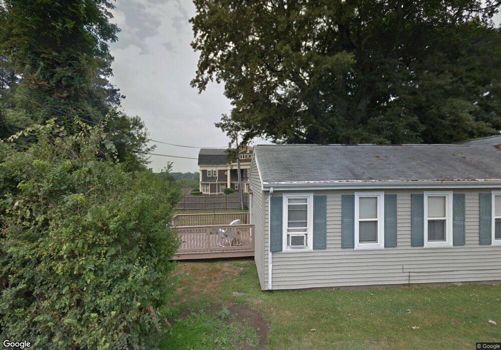 386 Green End Ave unit 3, Middletown, RI 02842 - photo 1