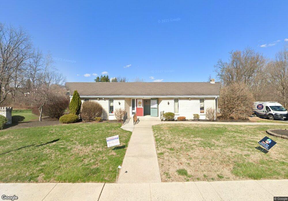 735 High Blvd, Reading, PA 19607 - photo 1