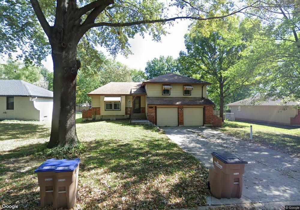 409 N Jefferson St, Raymore, MO 64083 - photo 1