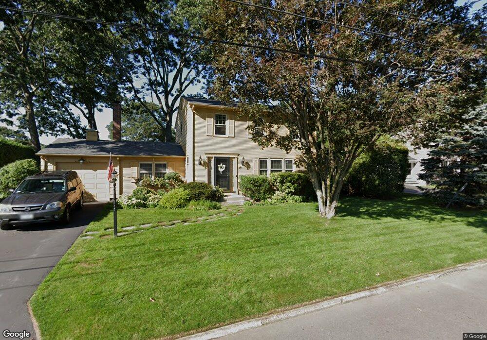 18 Fenwick Rd, Riverside, RI 02915 - photo 1