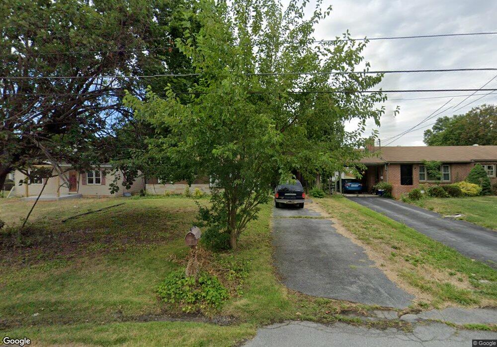 17534 Cedar Lawn Dr, Hagerstown, MD 21740 - photo 1