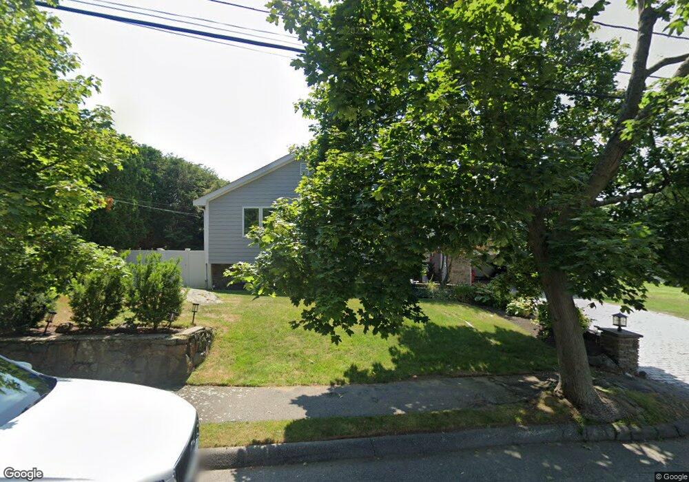 19 Sandie Ln, Marblehead, MA 01945 - photo 1