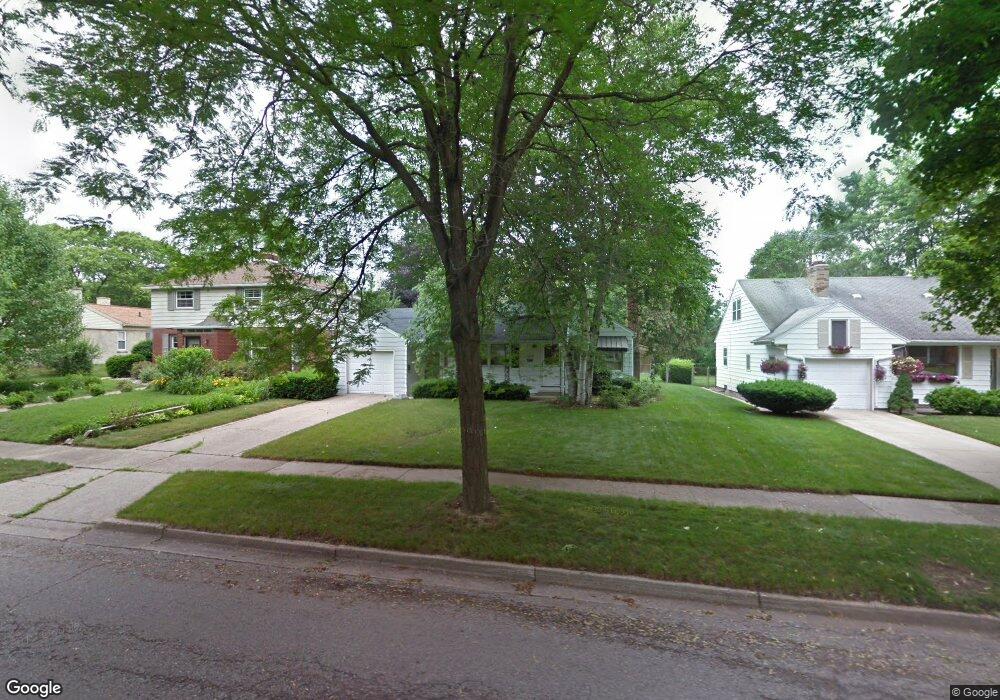 1528 Shubel Ave, Lansing, MI 48910 - photo 1