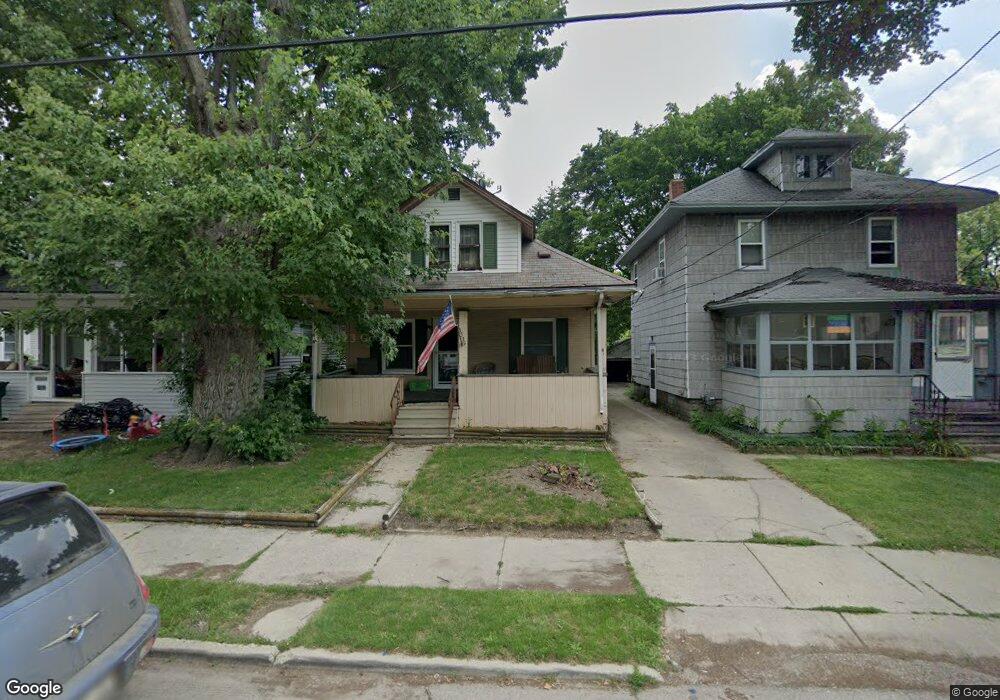 1539 Lyons Ave, Lansing, MI 48910 - photo 1