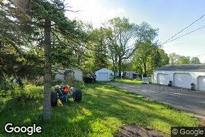 26825 N Shore Dr, Beloit, OH 44609