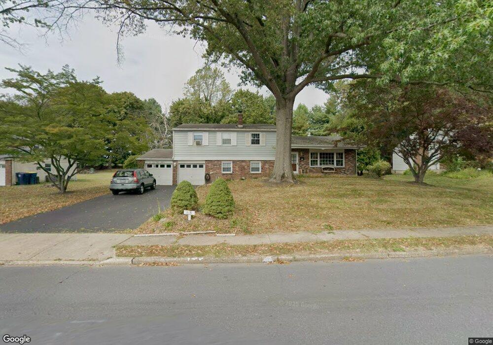 618 Knoll Dr, Lansdale, PA 19446 - photo 1