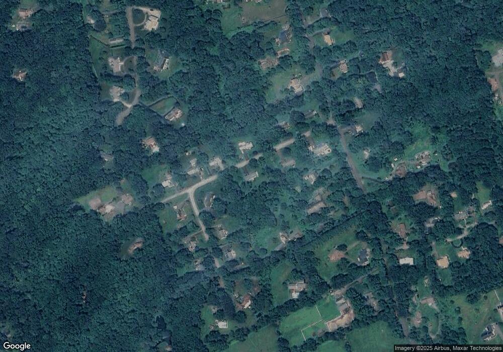 5 Fieldstone Dr, Newtown, CT 06470 - photo 1