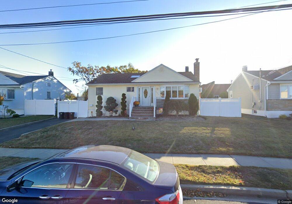 3313 Lawrence Ave, Oceanside, NY 11572 - photo 1