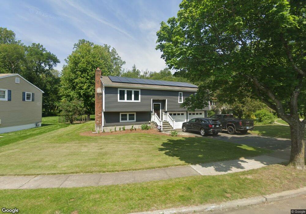 92 Dale Dr, Milford, CT 06461 - photo 1