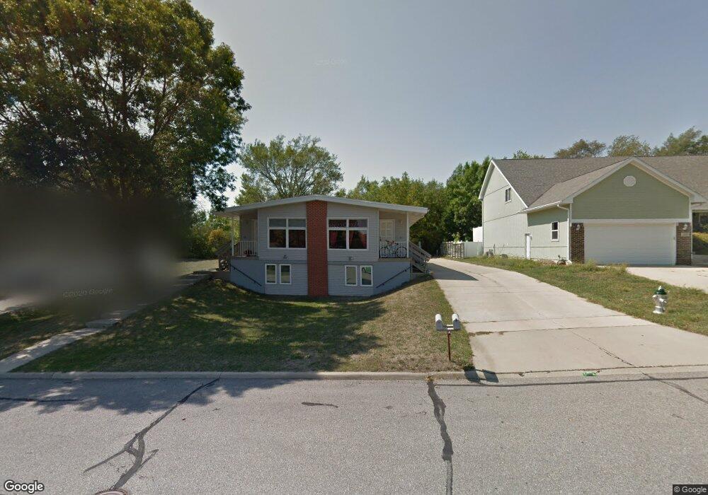 1401 Brenton Dr unit 1403, Cedar Falls, IA 50613 - photo 1